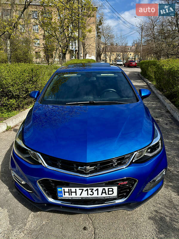 Хэтчбек Chevrolet Cruze 2017 в 