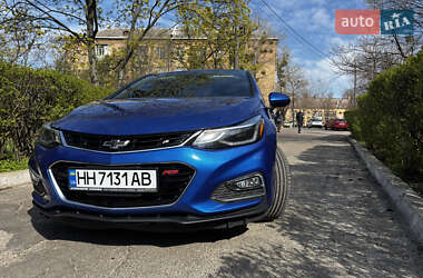 Хэтчбек Chevrolet Cruze 2017 в 