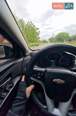 Седан Chevrolet Cruze 2015 в Славянске