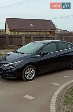 Хэтчбек Chevrolet Cruze 2016 в 