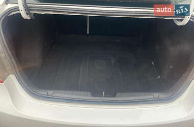 Седан Chevrolet Cruze 2011 в 