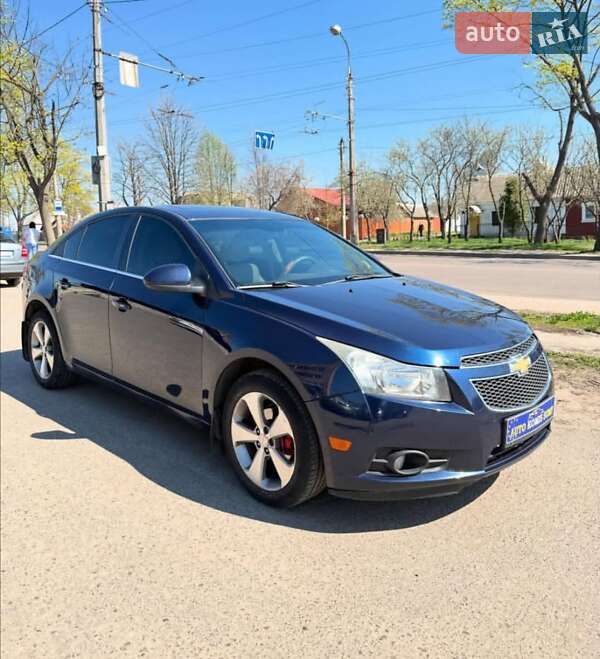 Седан Chevrolet Cruze 2010 в Сумах