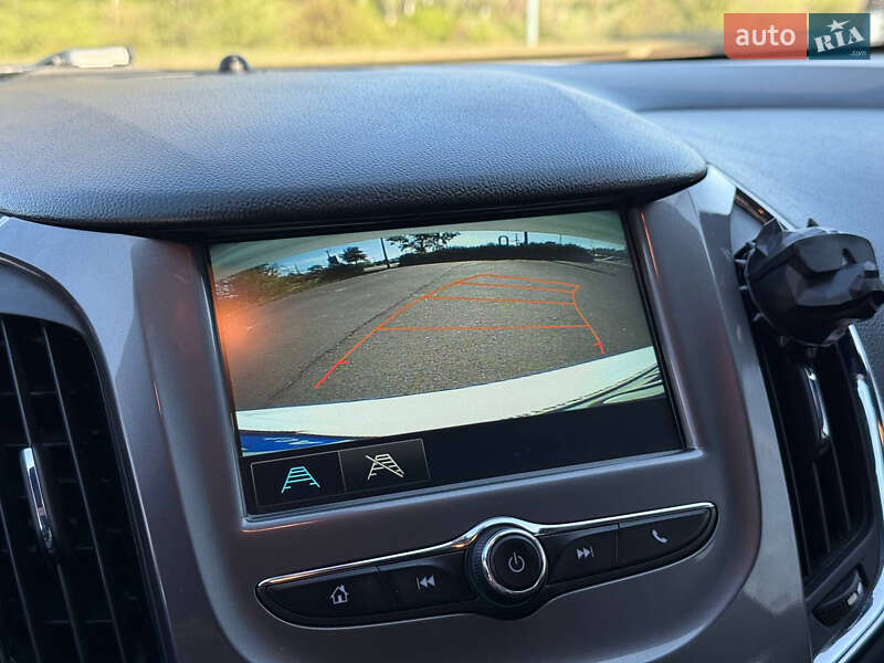 Седан Chevrolet Cruze 2018 в Кривом Роге