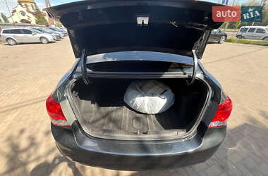 Седан Chevrolet Cruze 2012 в 