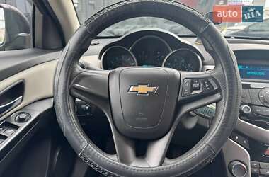 Седан Chevrolet Cruze 2013 в 
