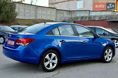 Седан Chevrolet Cruze 2010 в 