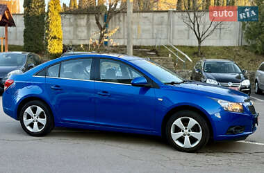 Седан Chevrolet Cruze 2010 в 