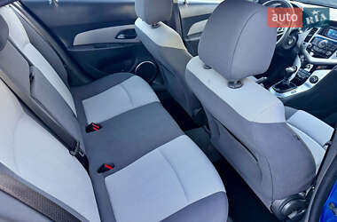 Седан Chevrolet Cruze 2010 в 