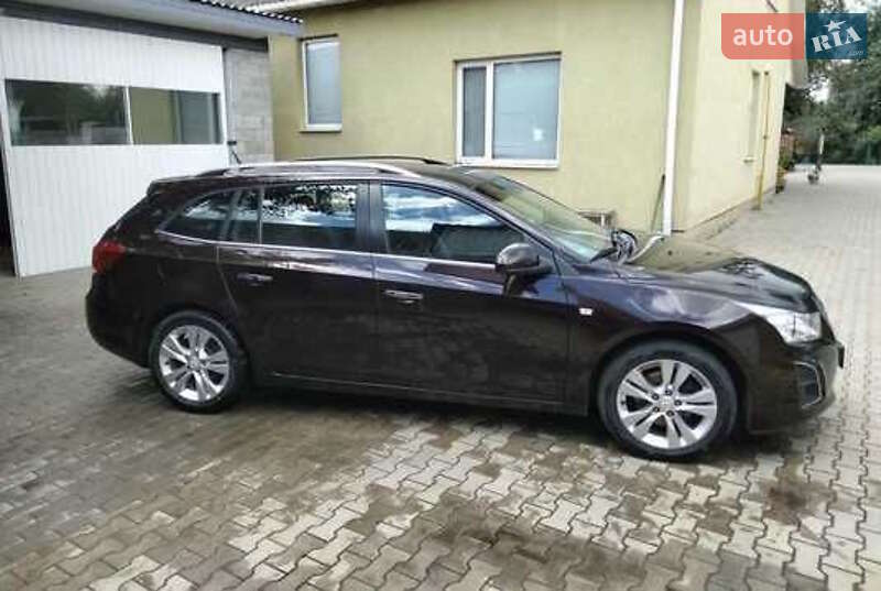 Универсал Chevrolet Cruze 2012 в 