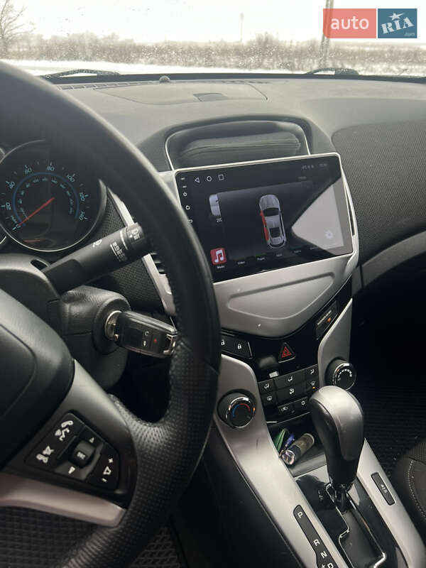 Седан Chevrolet Cruze 2013 в Полтаве фото 6 Седан Chevrolet Cruze 2013 в Полтаве