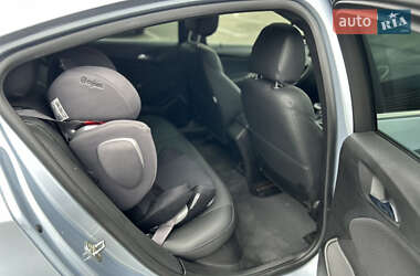 Седан Chevrolet Cruze 2016 в 