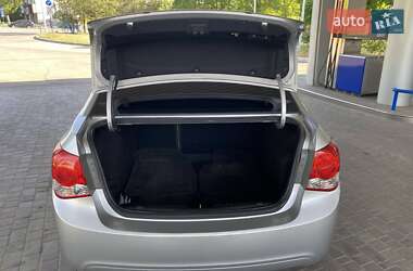 Седан Chevrolet Cruze 2012 в 
