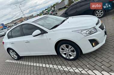 Хэтчбек Chevrolet Cruze 2012 в Стрые