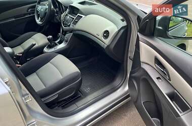 Седан Chevrolet Cruze 2012 в 