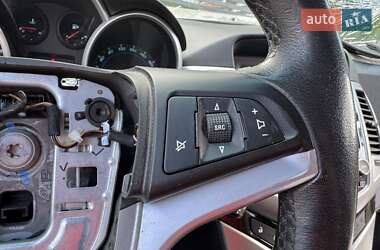 Седан Chevrolet Cruze 2011 в 