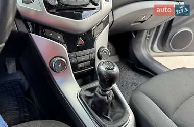 Седан Chevrolet Cruze 2011 в 
