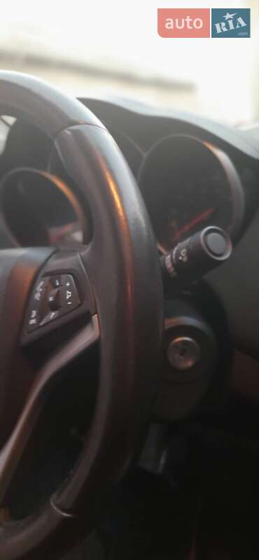Седан Chevrolet Cruze 2013 в Великодолинском