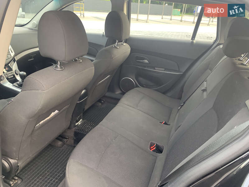 Универсал Chevrolet Cruze 2012 в Каменец-Подольском