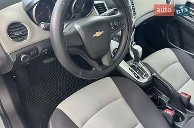Седан Chevrolet Cruze 2013 в 