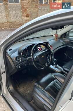 Седан Chevrolet Cruze 2011 в 