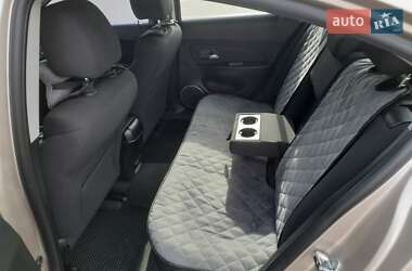 Седан Chevrolet Cruze 2011 в 