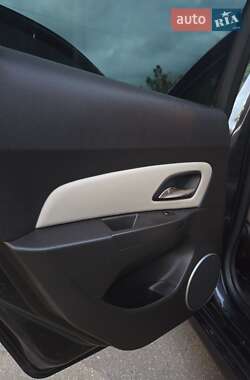 Седан Chevrolet Cruze 2013 в 