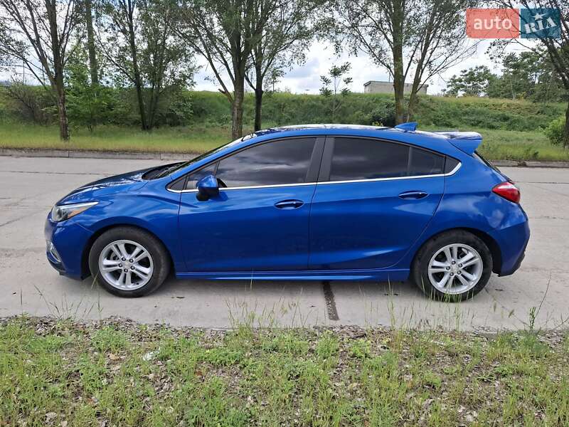 Хетчбек Chevrolet Cruze 2016 в Запоріжжі
