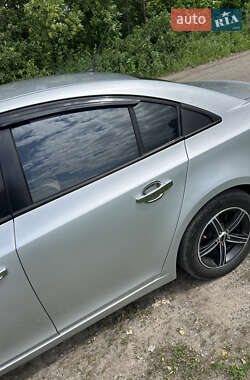Седан Chevrolet Cruze 2010 в 
