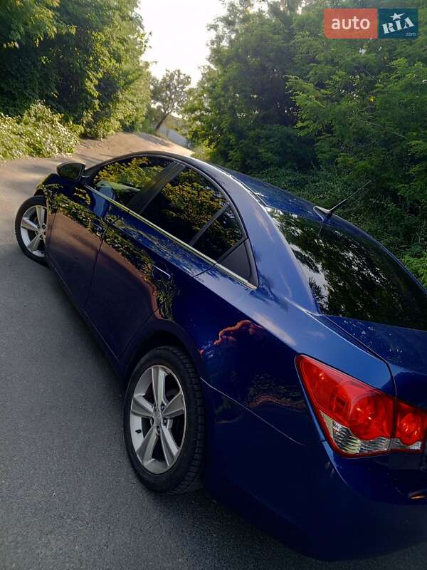 Седан Chevrolet Cruze 2011 в Гайвороне фото 2 Седан Chevrolet Cruze 2011 в Гайвороне