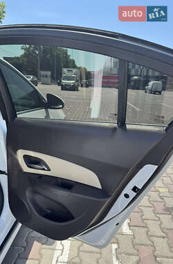 Седан Chevrolet Cruze 2014 в 