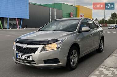 Седан Chevrolet Cruze 2013 в Києві