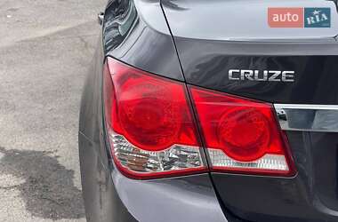 Седан Chevrolet Cruze 2015 в 