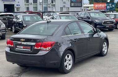 Седан Chevrolet Cruze 2015 в 
