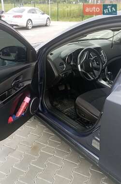 Седан Chevrolet Cruze 2013 в 