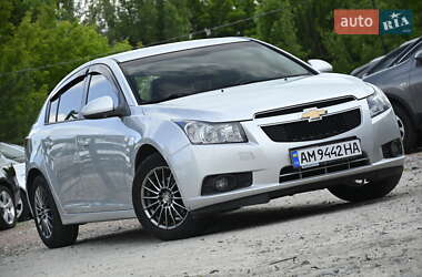Хэтчбек Chevrolet Cruze 2012 в Бердичеве