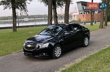 Седан Chevrolet Cruze 2011 в Киеве
