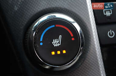 Седан Chevrolet Cruze 2011 в 