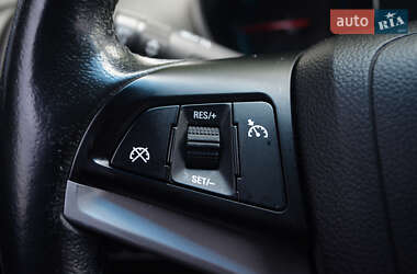 Седан Chevrolet Cruze 2011 в 