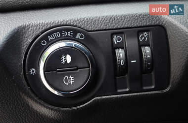 Седан Chevrolet Cruze 2011 в 