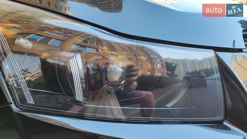 Седан Chevrolet Cruze 2010 в Києві
