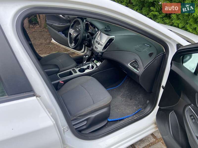 Седан Chevrolet Cruze 2018 в Житомире фото 11 Седан Chevrolet Cruze 2018 в Житомире