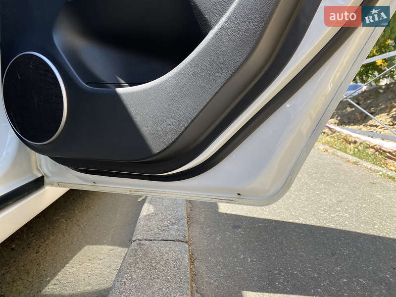 Седан Chevrolet Cruze 2014 в Києві