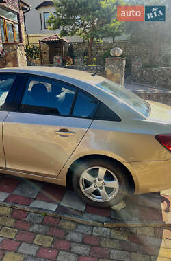 Седан Chevrolet Cruze 2011 в 