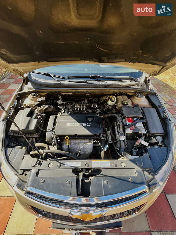 Седан Chevrolet Cruze 2011 в Тернополе