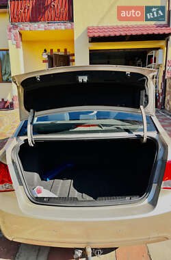 Седан Chevrolet Cruze 2011 в 