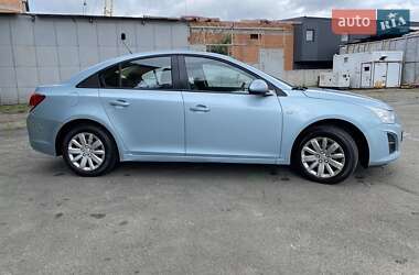Седан Chevrolet Cruze 2014 в Києві