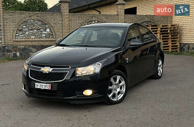 Седан Chevrolet Cruze 2010 в Луцке
