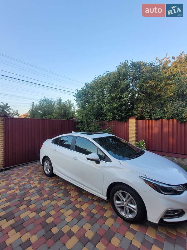 Седан Chevrolet Cruze 2016 в Вінниці