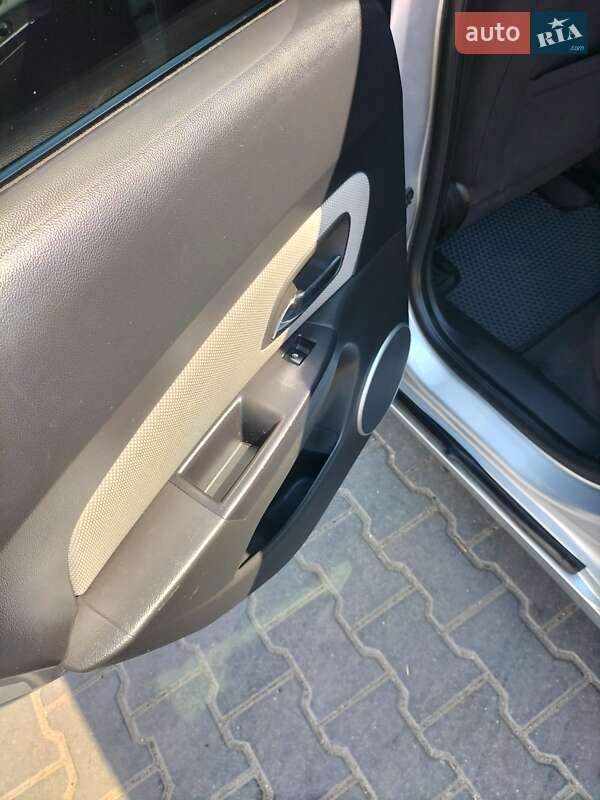 Седан Chevrolet Cruze 2010 в Одессе