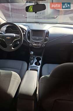 Хэтчбек Chevrolet Cruze 2018 в Кропивницком